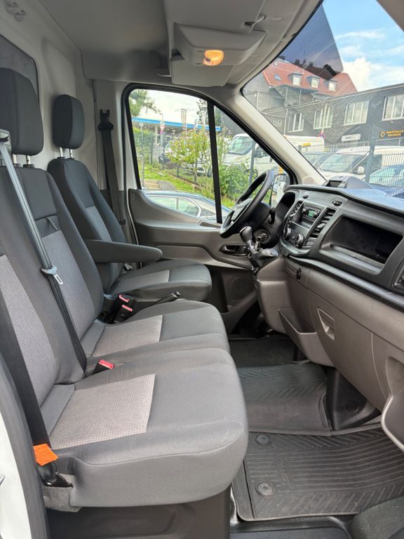 Ford Transit 2022
