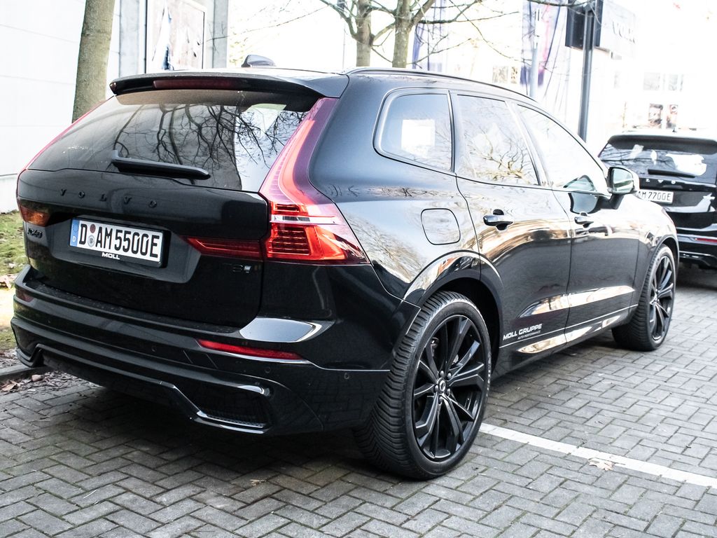 Volvo XC60 2025