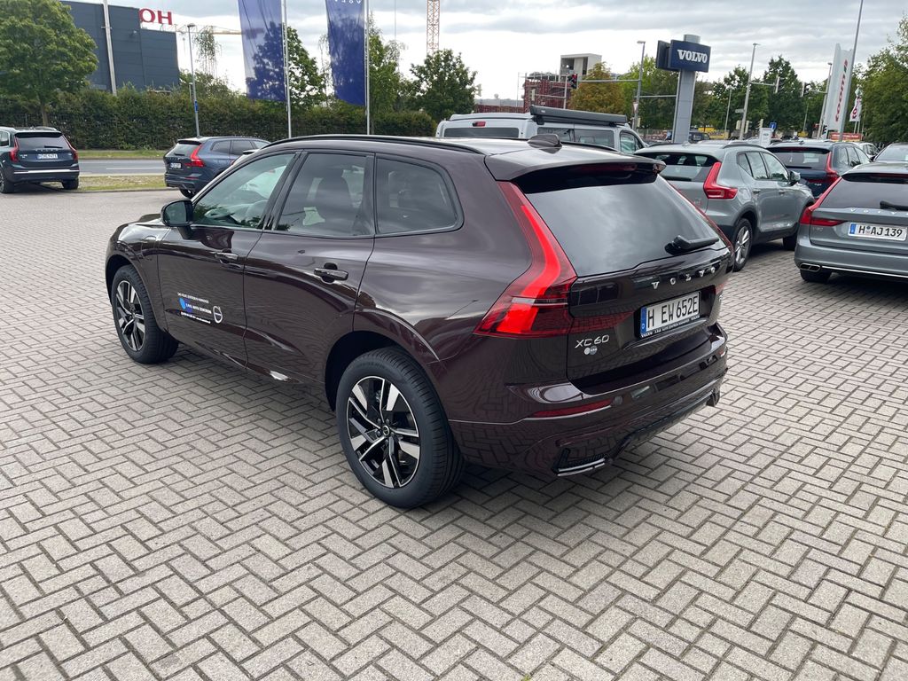Volvo XC60 2025