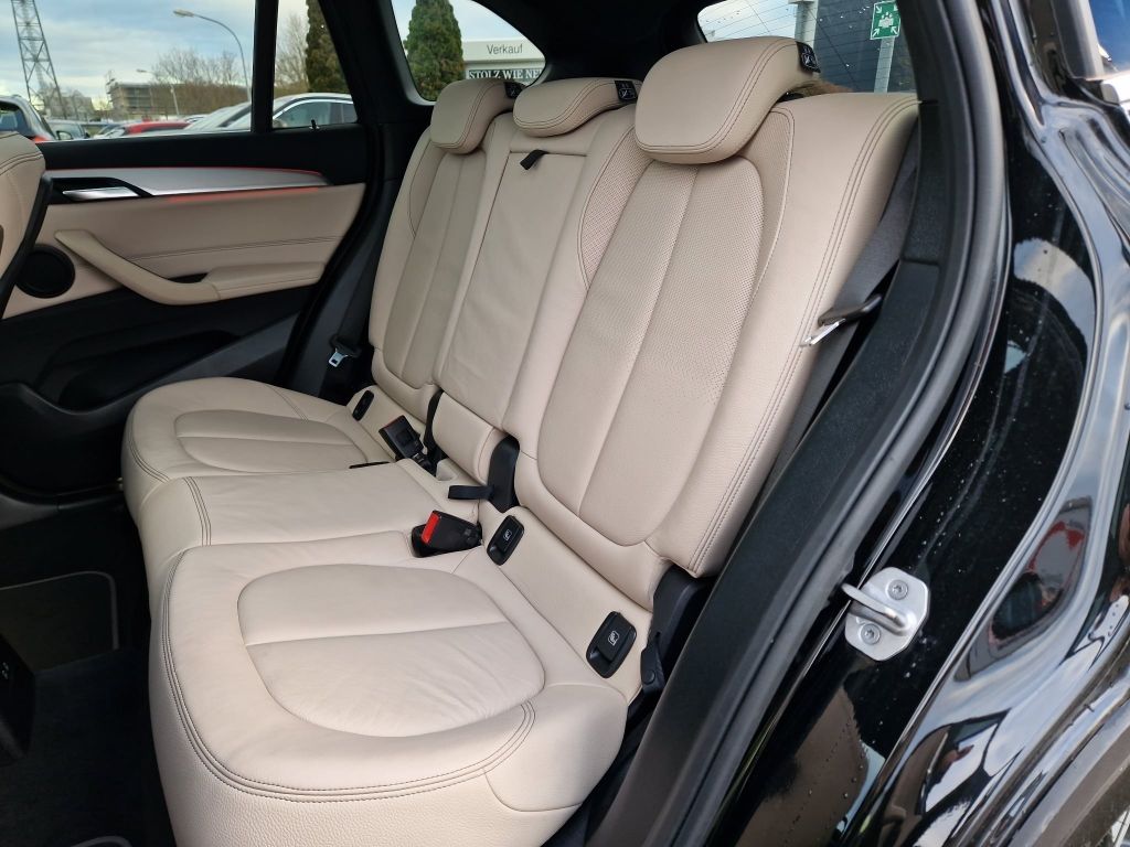 BMW X1 2021