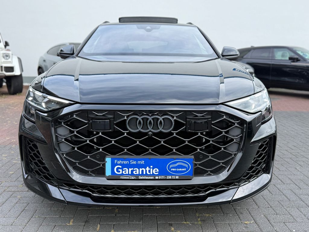 Audi RSQ8 2025