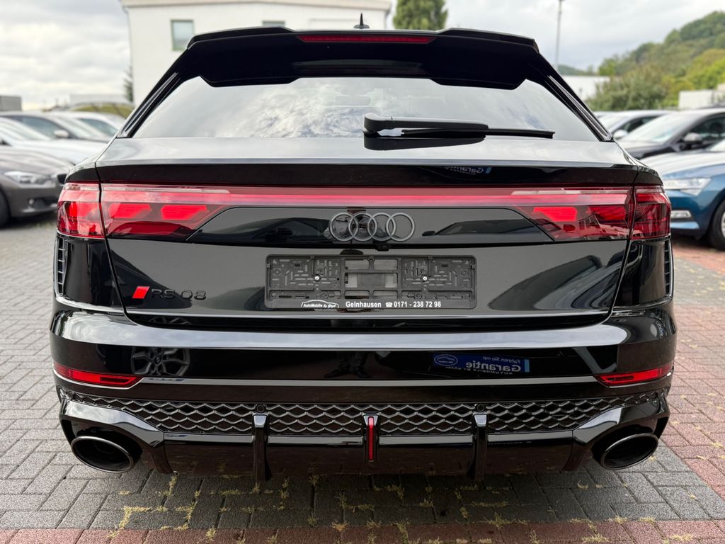 Audi RSQ8 2025
