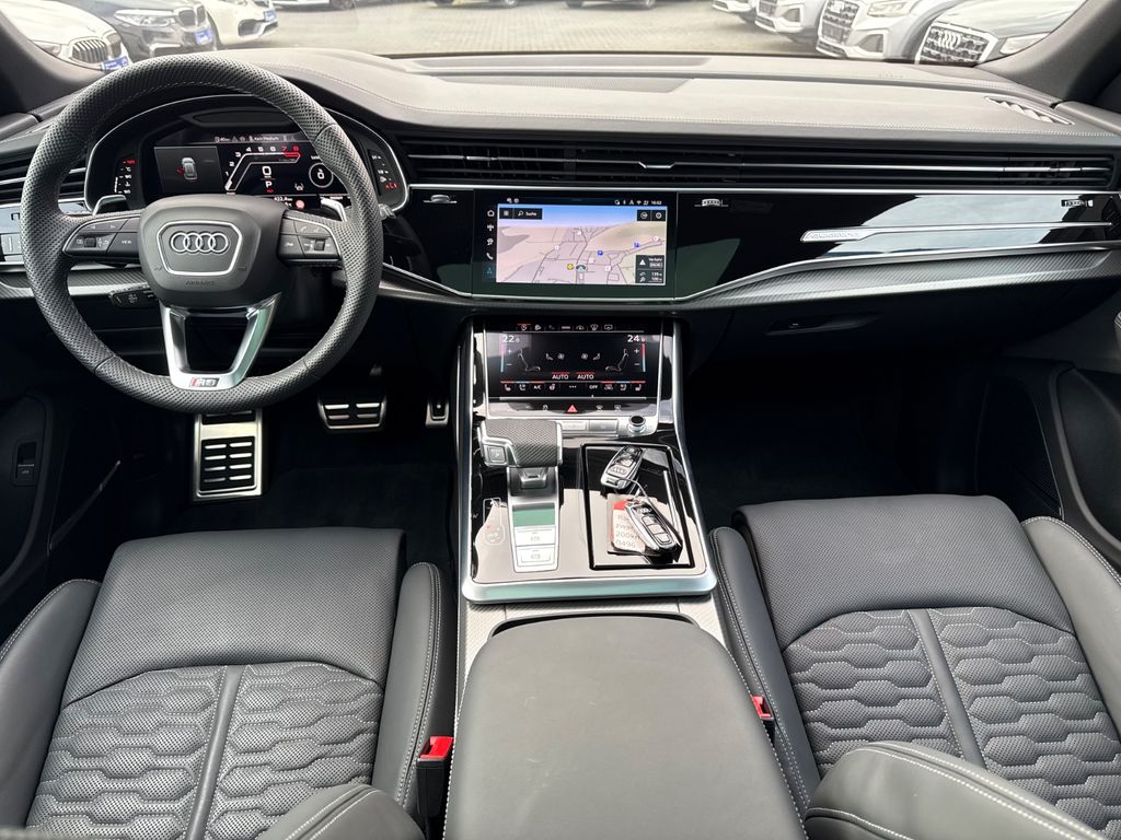 Audi RSQ8 2025