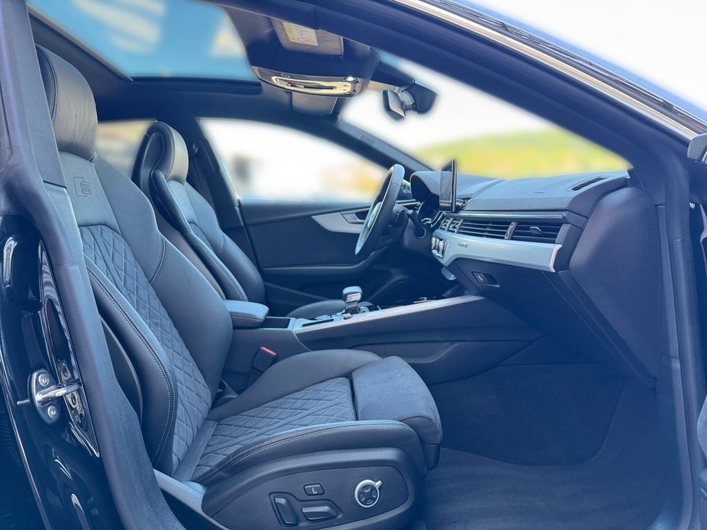 Audi S5 2023
