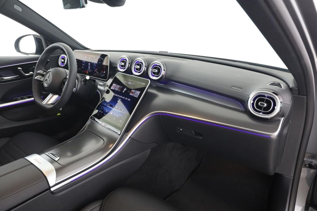 Mercedes-Benz C 220 2025