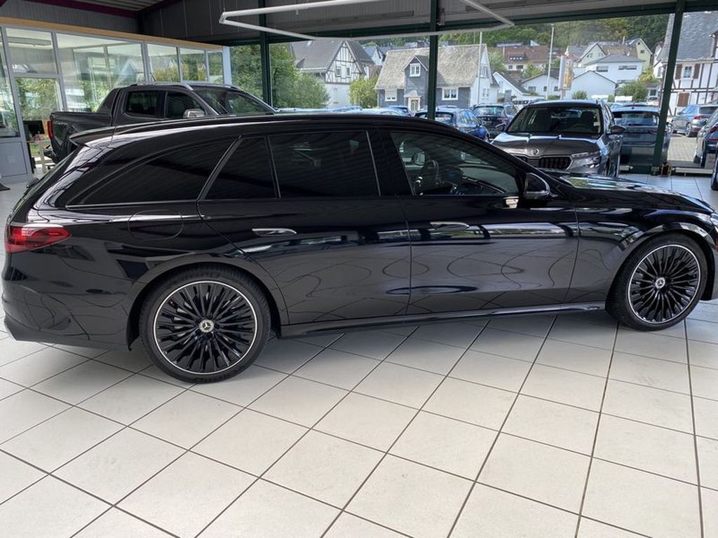 Mercedes-Benz E 300 2024