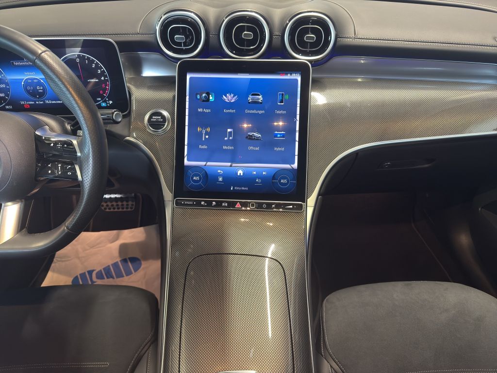 Mercedes-Benz GLC 300 2023