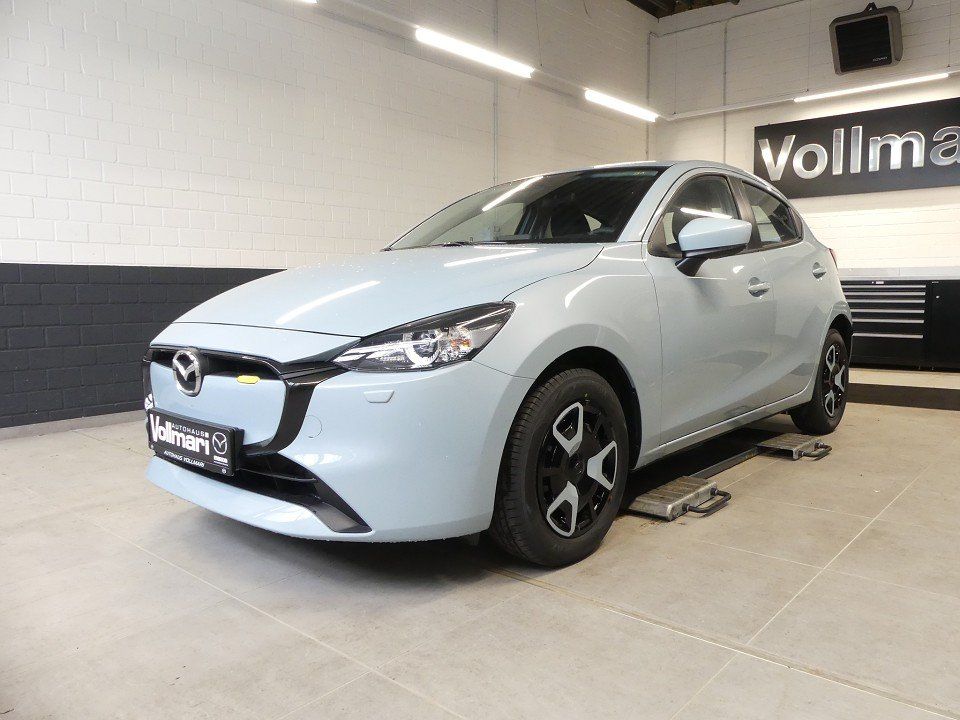 Mazda 2 2024