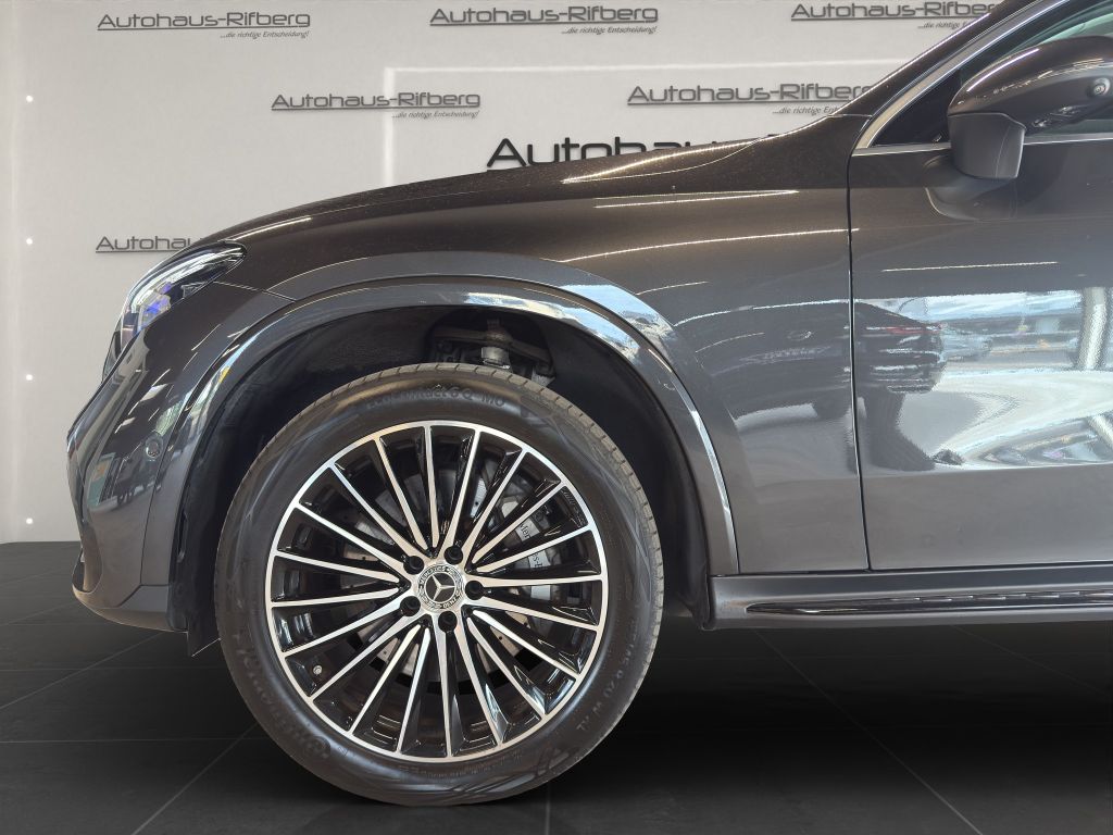 Mercedes-Benz GLC 300 2023