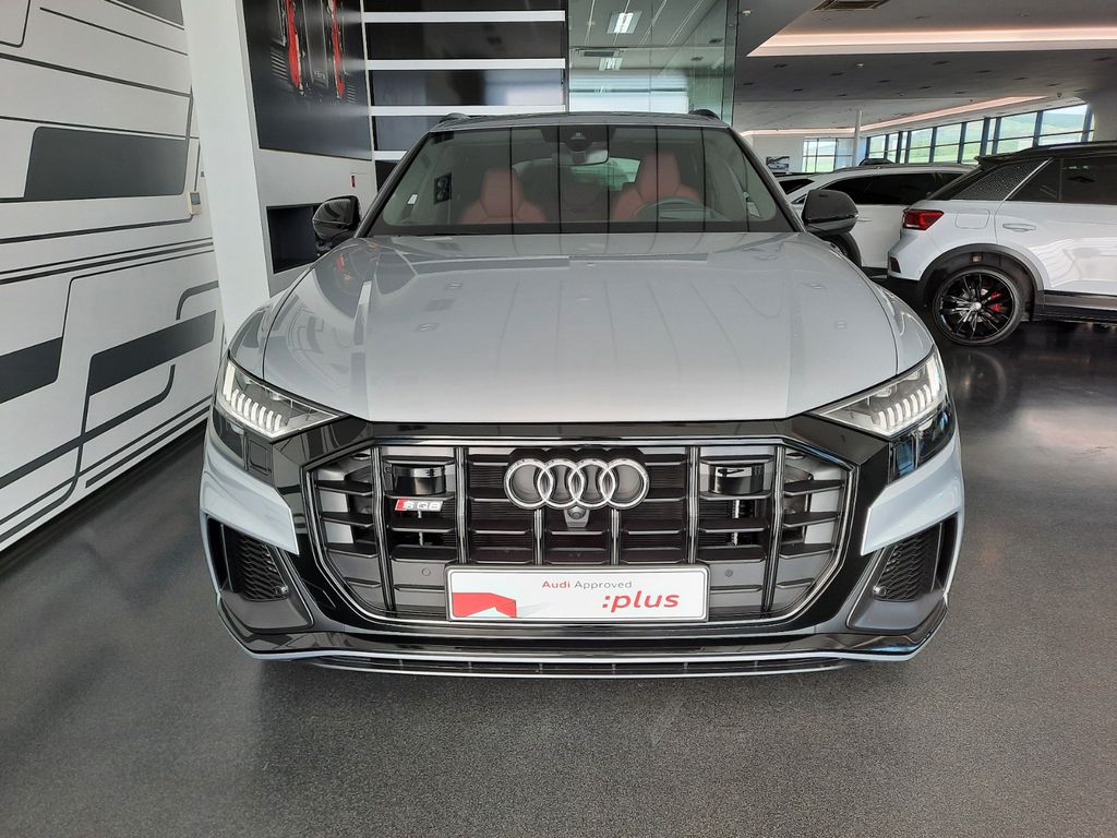 Audi SQ8 2021