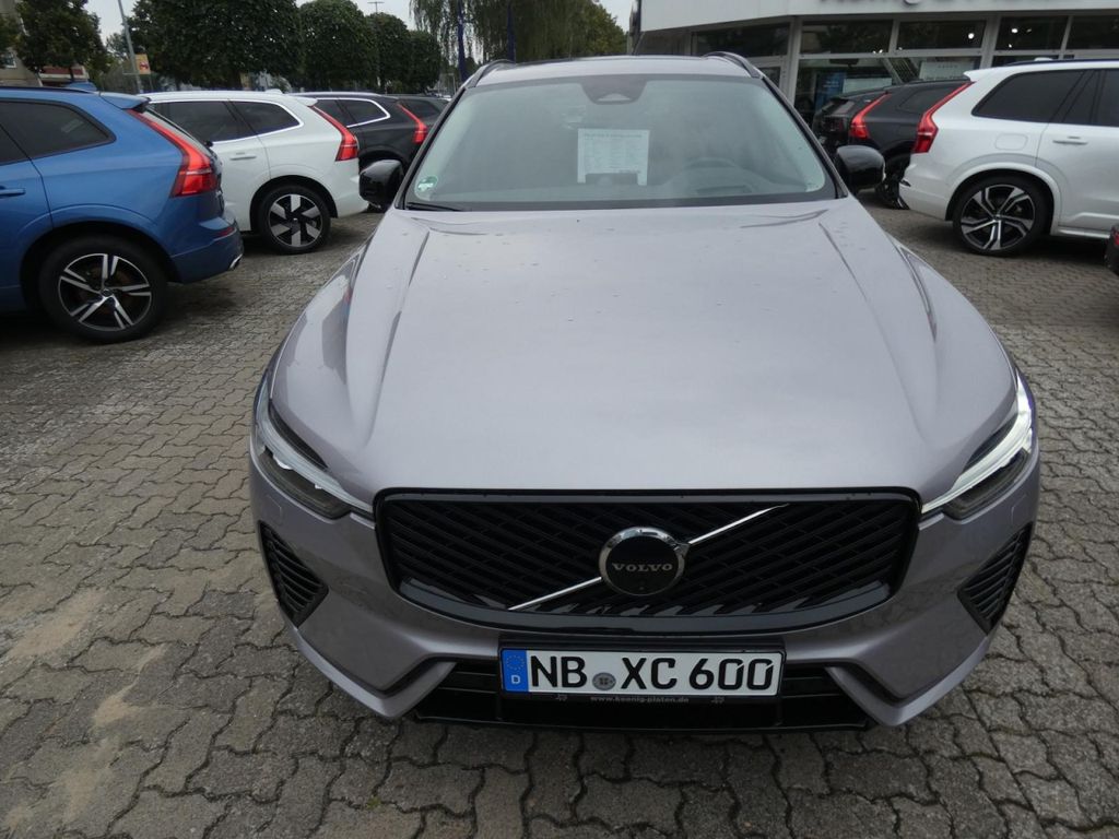 Volvo XC60 2025