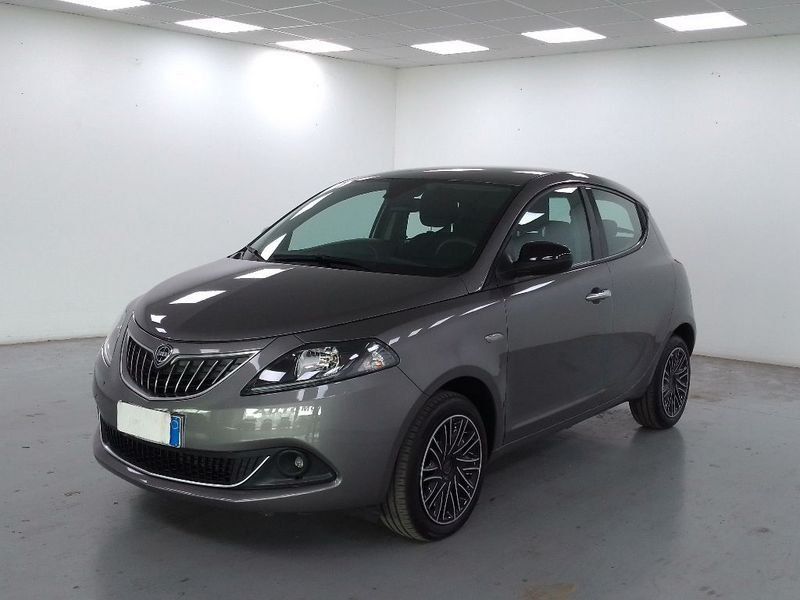 Lancia Ypsilon 2022