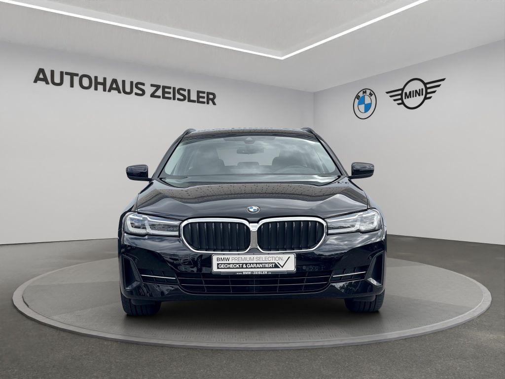 BMW 520 2023