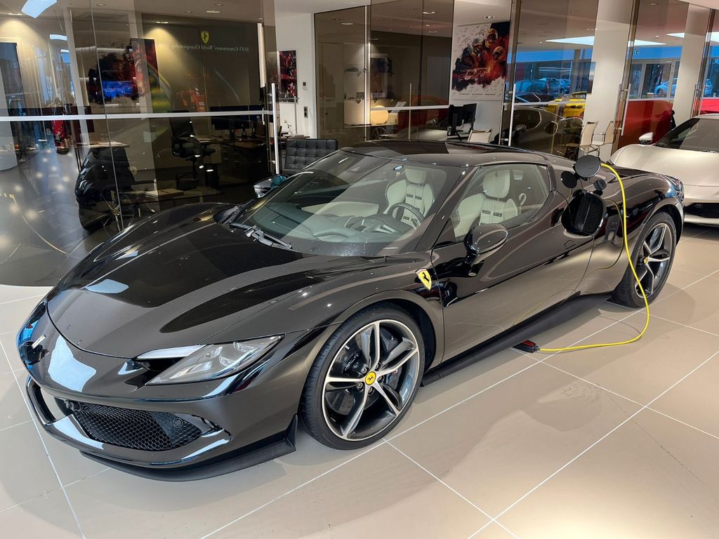 Ferrari 296 GTB 2024