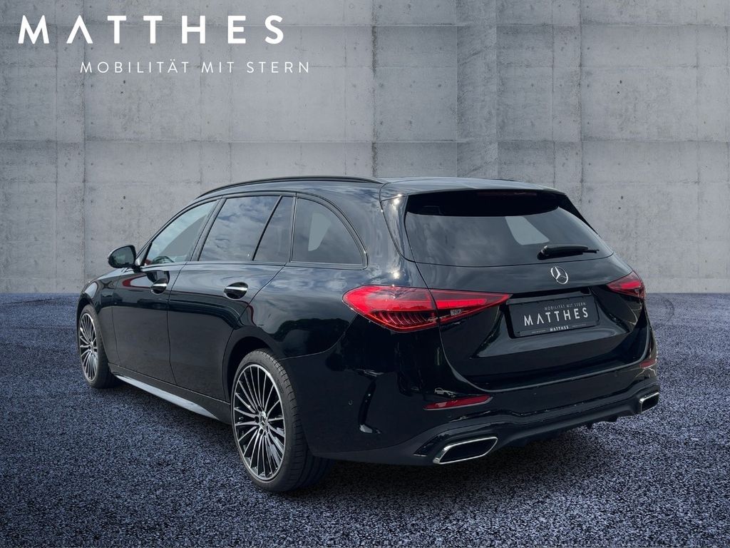 Mercedes-Benz C 300 2025