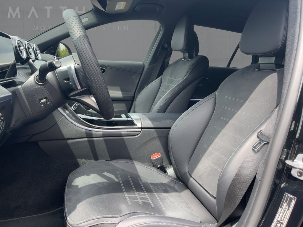 Mercedes-Benz C 300 2025