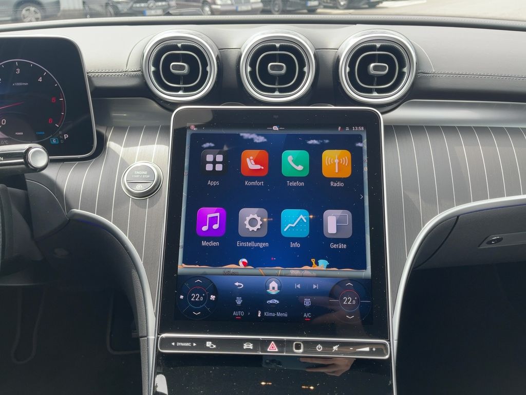 Mercedes-Benz C 300 2025