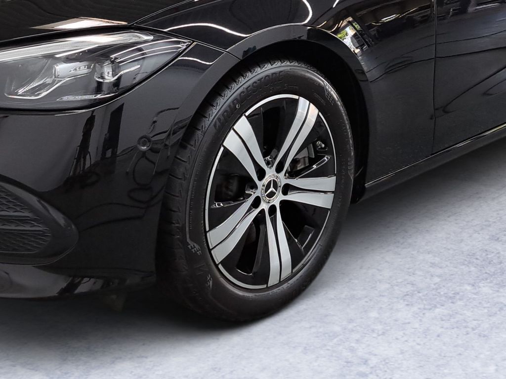 Mercedes-Benz C 200 2024