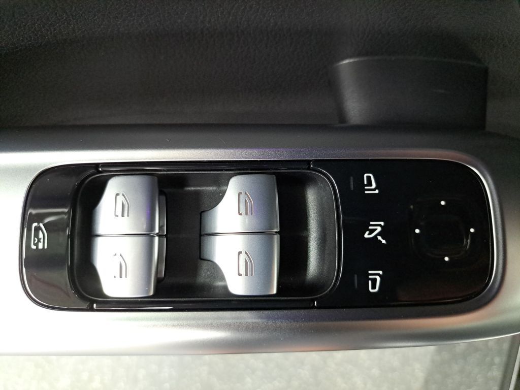 Mercedes-Benz C 200 2024