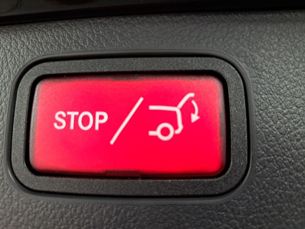 Mercedes-Benz C 200 2024