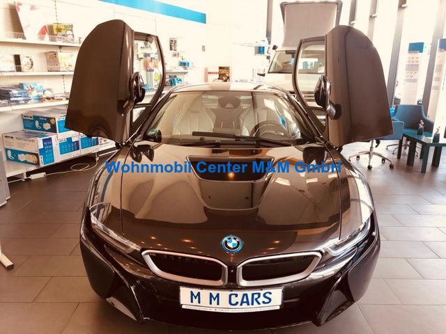 BMW i8 2017