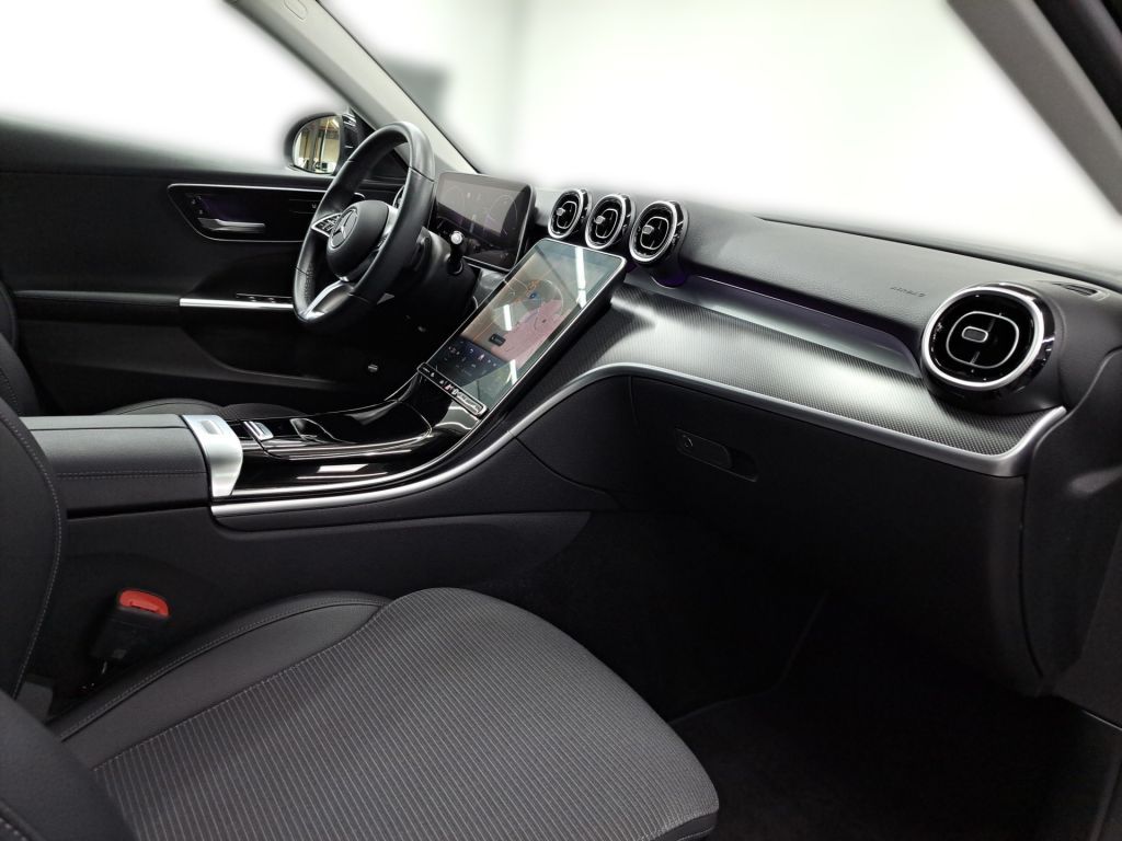 Mercedes-Benz C 200 2024