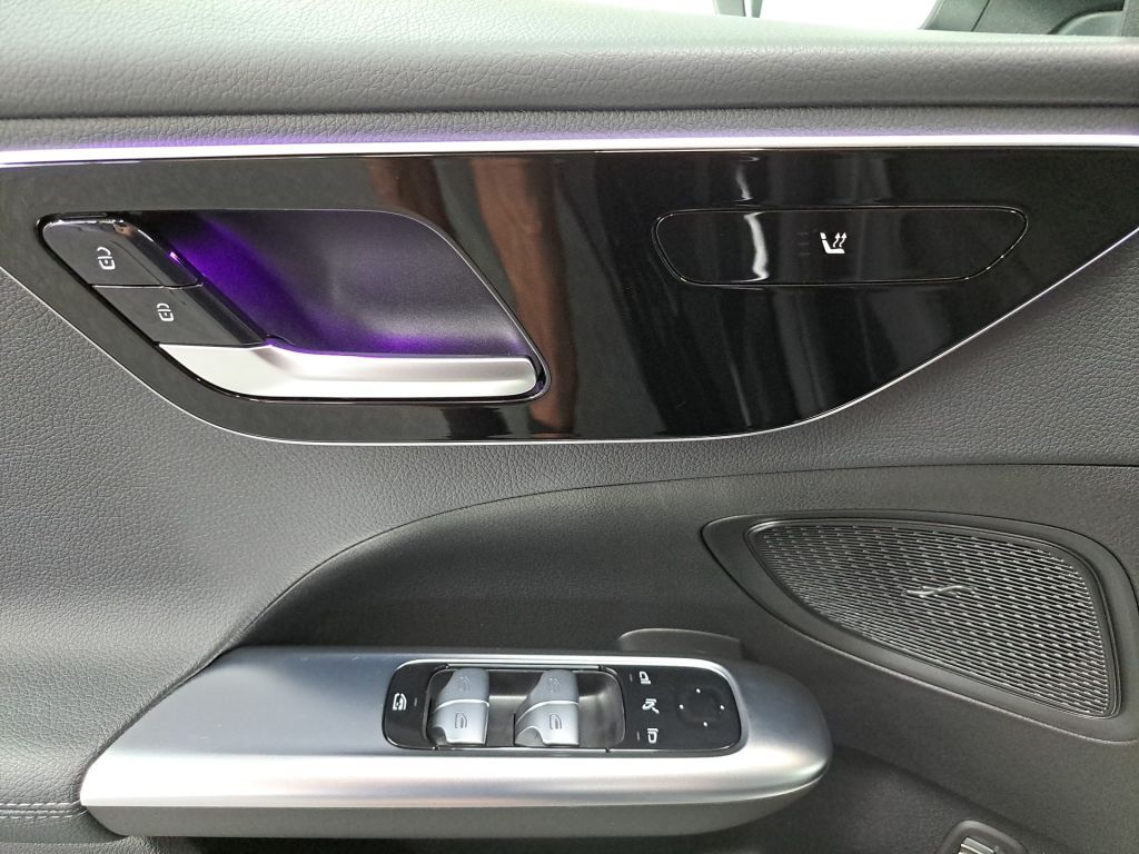 Mercedes-Benz C 200 2024