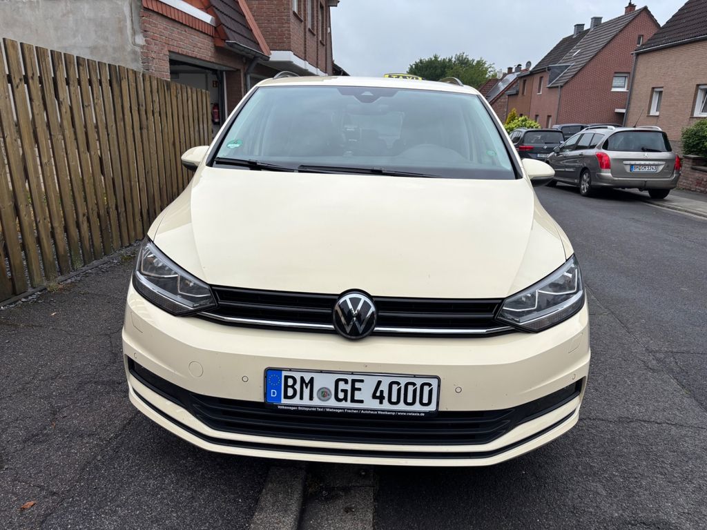 Volkswagen Touran 2024