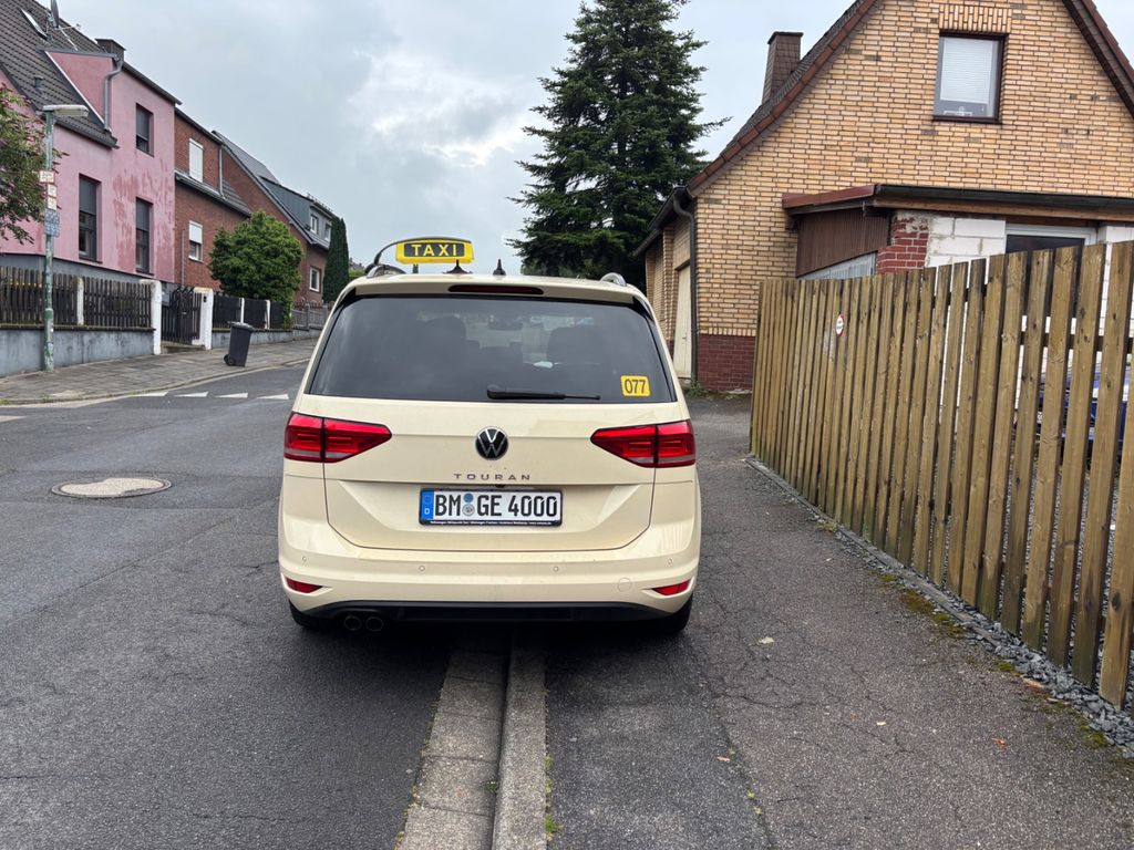 Volkswagen Touran 2024