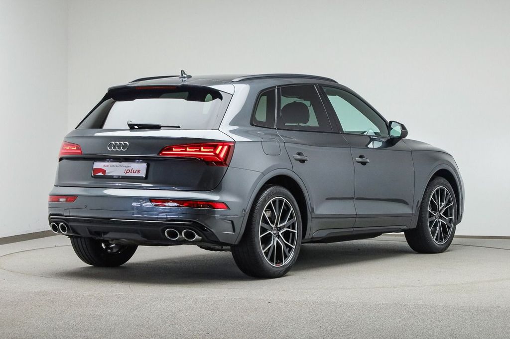 Audi SQ5 2022