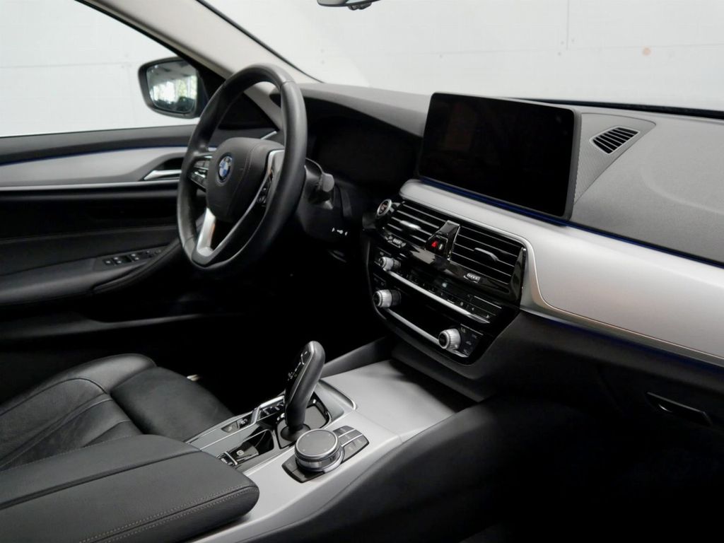 BMW 530 2023