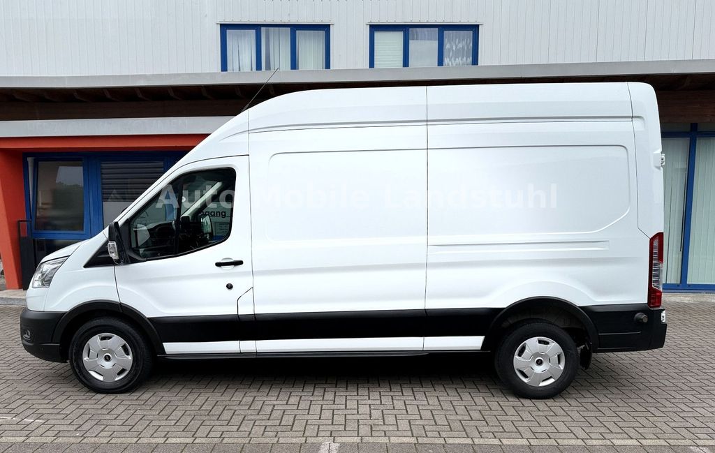 Ford Transit 2021