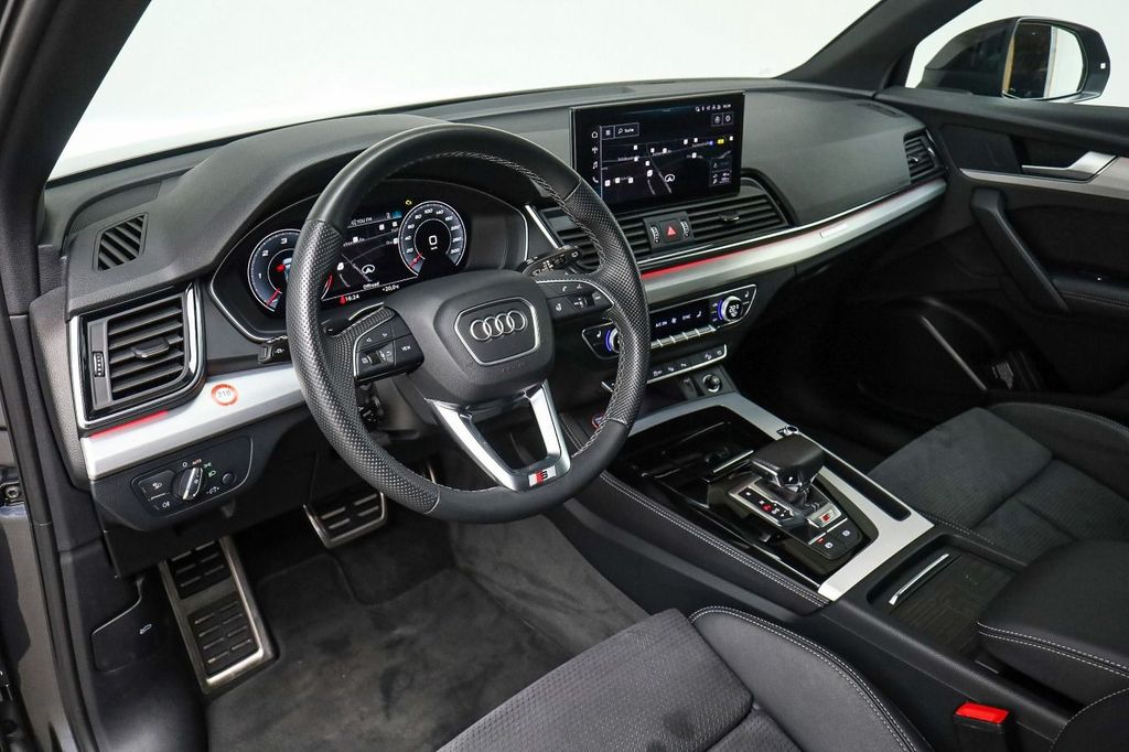 Audi SQ5 2022