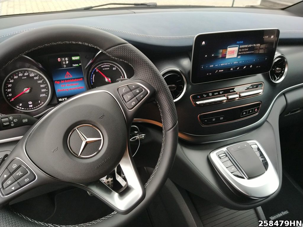 Mercedes-Benz EQV 2023