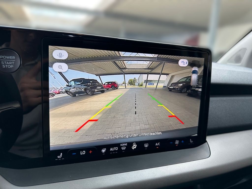 Ford Transit Courier 2025