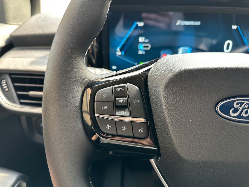 Ford Transit Courier 2025