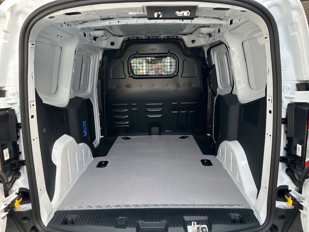 Ford Transit Courier 2025