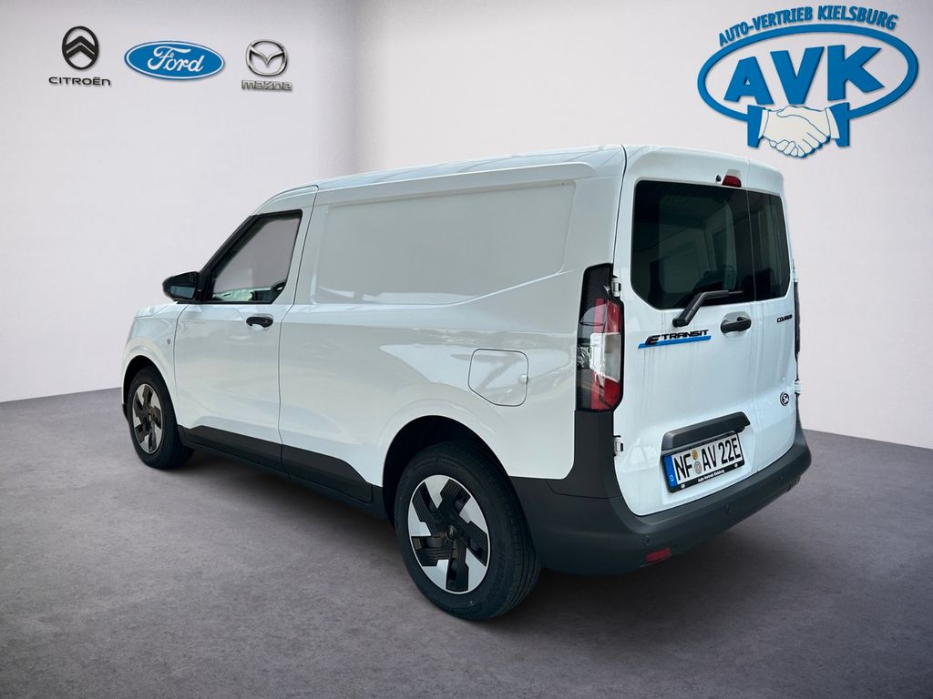 Ford Transit Courier 2025