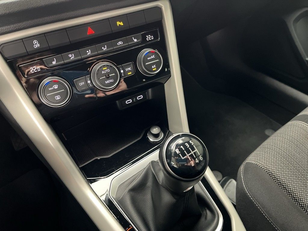 Volkswagen T-Roc 2021