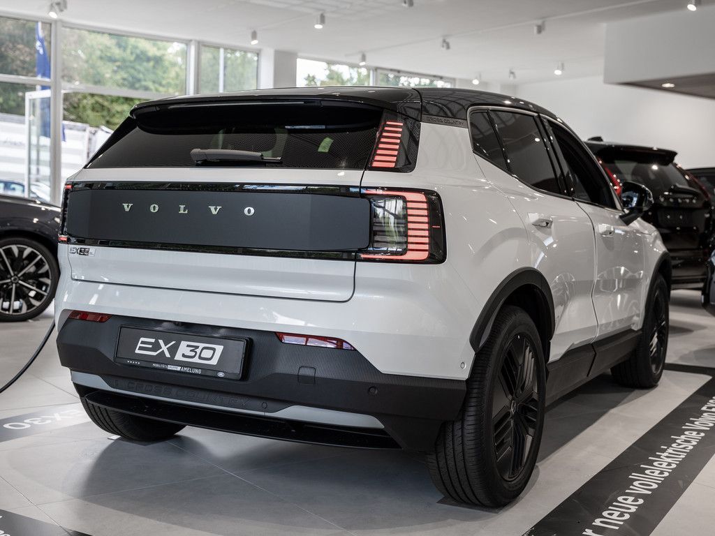 Volvo EX30