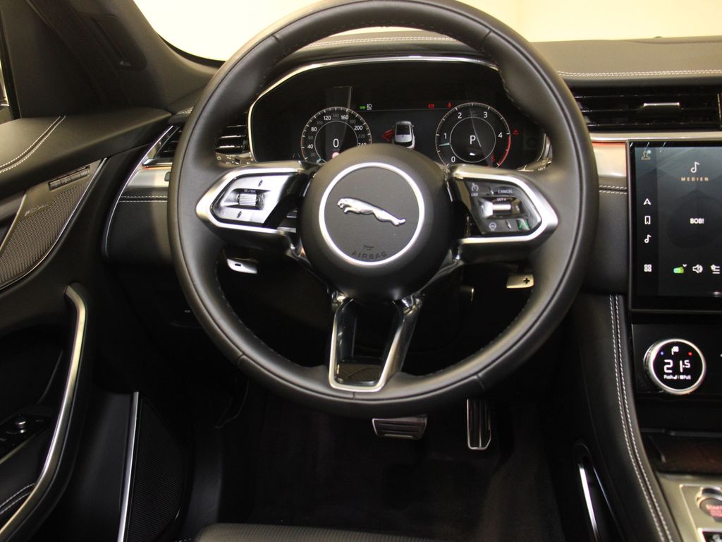Jaguar F-Pace 2025