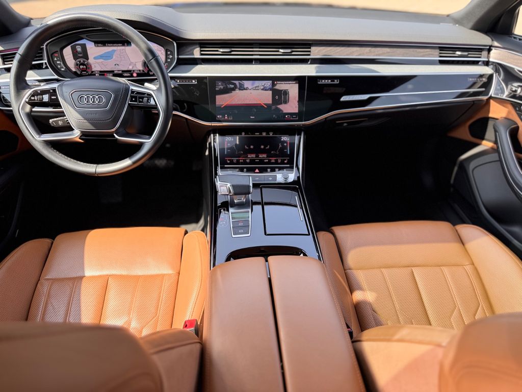 Audi A8 2022