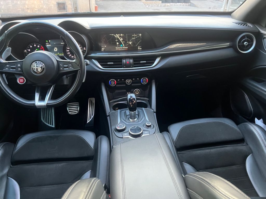 Alfa Romeo Stelvio 2019