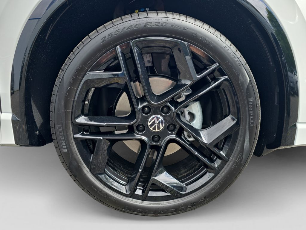 Volkswagen Tiguan 2025