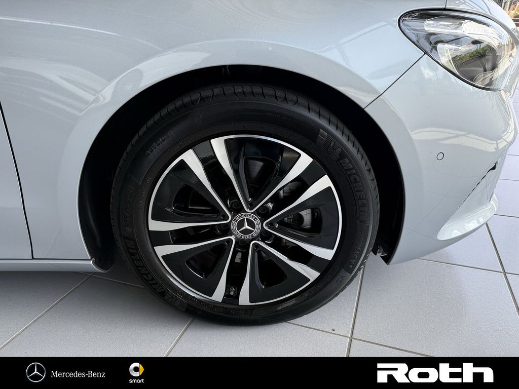 Mercedes-Benz B 200 2024