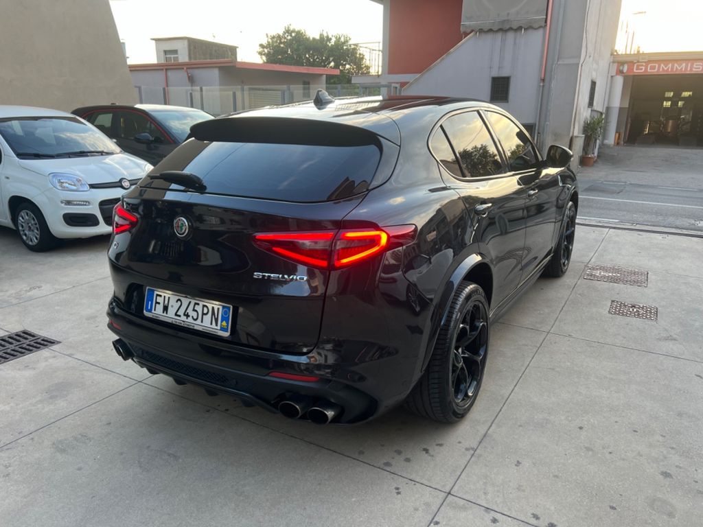 Alfa Romeo Stelvio 2019