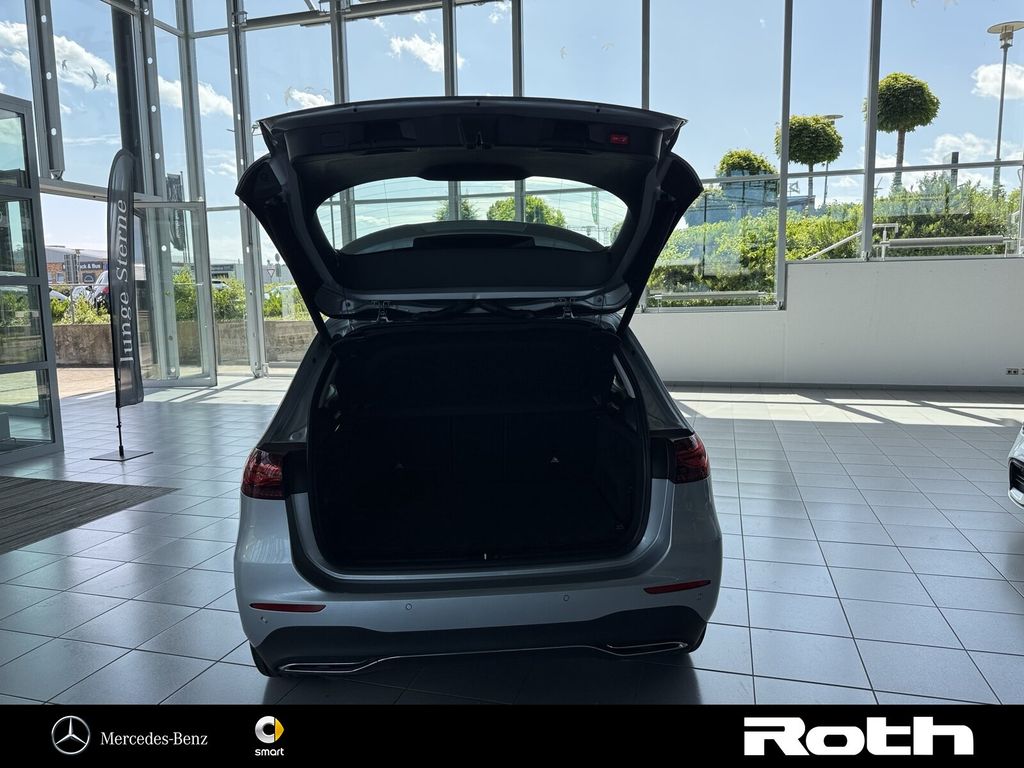 Mercedes-Benz B 200 2024