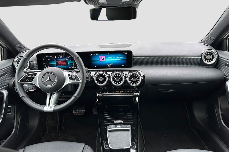Mercedes-Benz A 250 2024