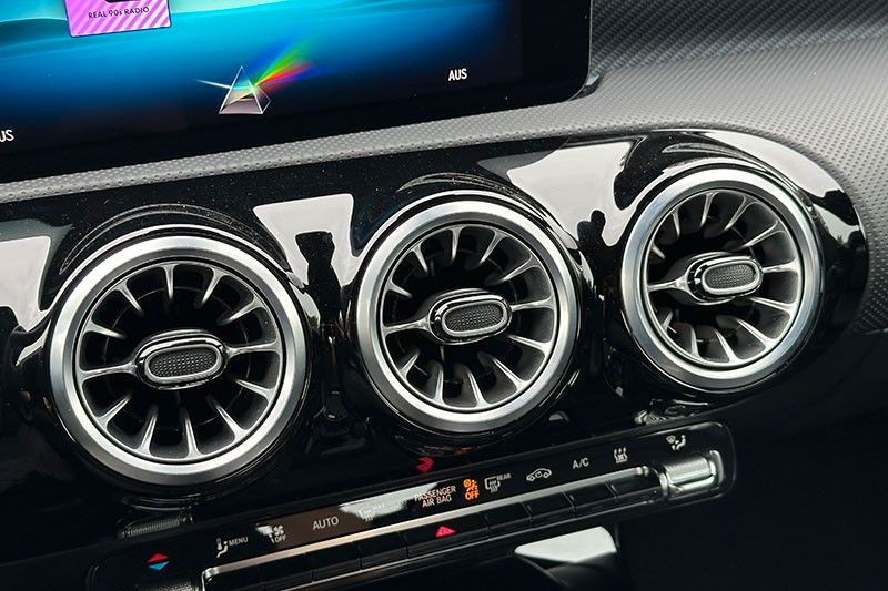 Mercedes-Benz A 250 2024