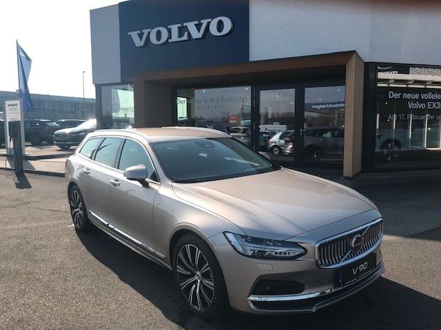 Volvo V90 2023